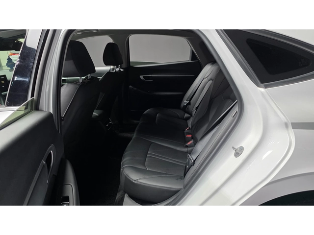 Hyundai Sonata 2.0 Premium - автомобили, коли, обяви за нови и употребявани 7