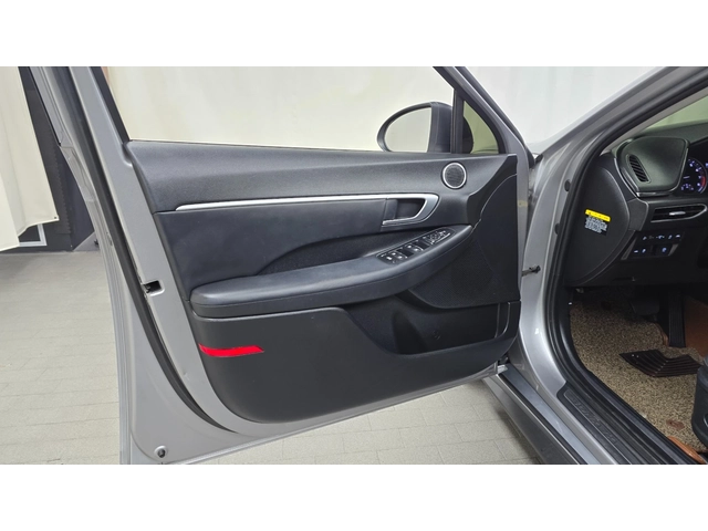 Hyundai Sonata 2.0 Premium | Навигация | LED Фарове | Камера - автомобили, коли, обяви за нови и употребявани 12