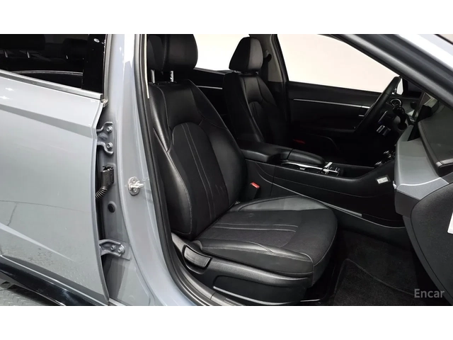 Hyundai Sonata PREMIUM* КОЖА* ПОДГРЕВ* ДИГИТАЛ - автомобили, коли, обяви за нови и употребявани 8