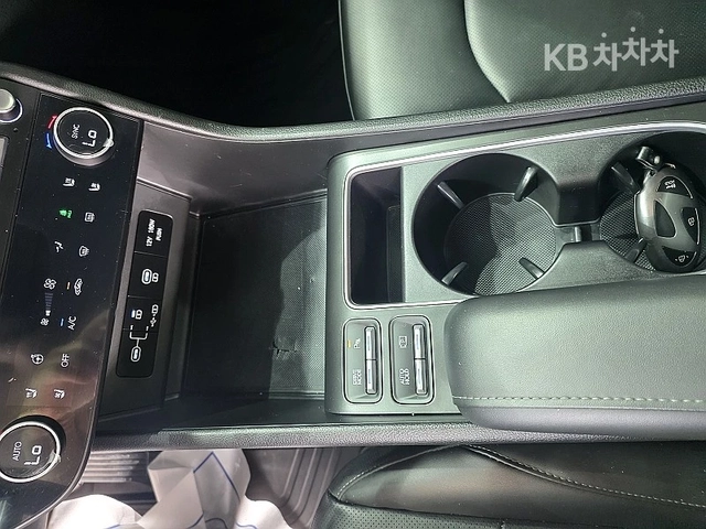 Hyundai Sonata PRESTIGE LUXURY * КРАЙНА ЦЕНА* FULL - автомобили, коли, обяви за нови и употребявани 11