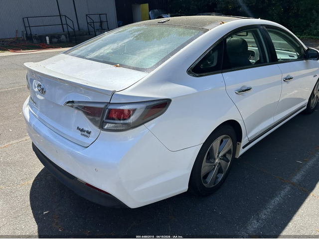 Hyundai SONATA HYBRID 2.0L I-4 DI, DOHC, VVT, 154HP Front Wheel Drive - автомобили, коли, обяви за нови и употребявани 3