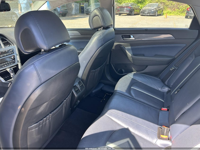 Hyundai SONATA HYBRID 2.0L I-4 DI, DOHC, VVT, 154HP Front Wheel Drive - автомобили, коли, обяви за нови и употребявани 7