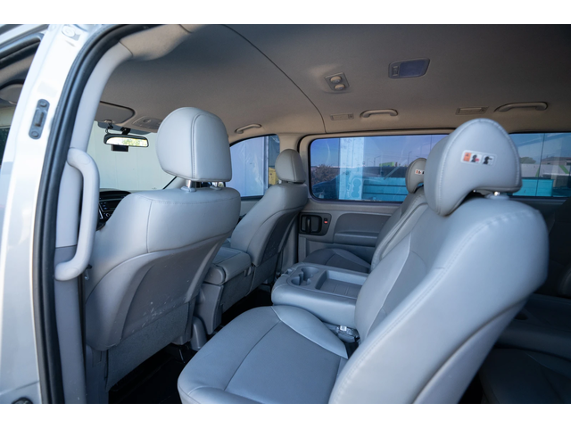 Hyundai Starex GRAND STAREX | 8+ 3 SEATS - автомобили, коли, обяви за нови и употребявани 10