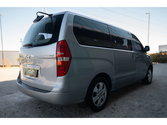 Hyundai Starex GRAND STAREX | 8+ 3 SEATS - автомобили, коли, обяви за нови и употребявани 5