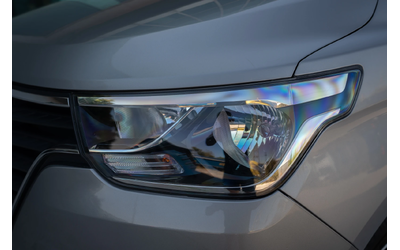 Hyundai Starex GRAND STAREX | 8+ 3 SEATS - автомобили, коли, обяви за нови и употребявани 6