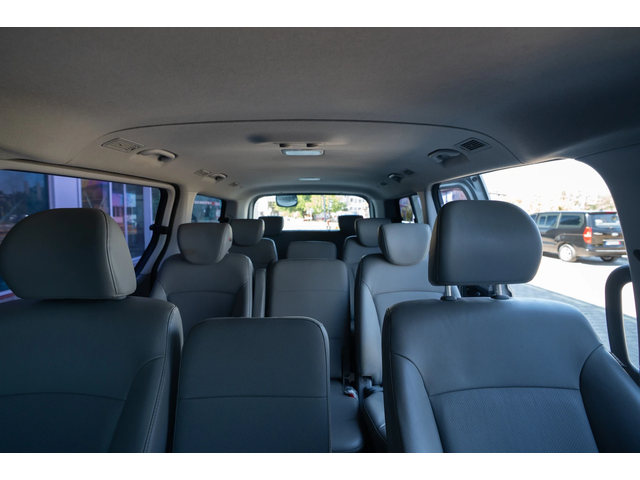 Hyundai Starex GRAND STAREX | 8+ 3 SEATS - автомобили, коли, обяви за нови и употребявани 9