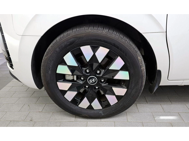 Hyundai Staria L3.5 Lounge 7-Seater Mobility - автомобили, коли, обяви за нови и употребявани 4