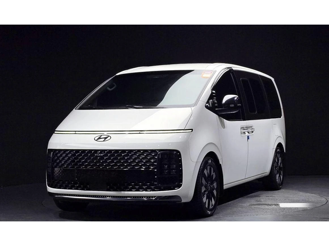 Hyundai Staria L3.5 Lounge 7-Seater Mobility - автомобили, коли, обяви за нови и употребявани 0