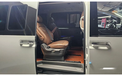 Hyundai Staria L3.5 Lounge 9-Seater Inspiration - автомобили, коли, обяви за нови и употребявани 11