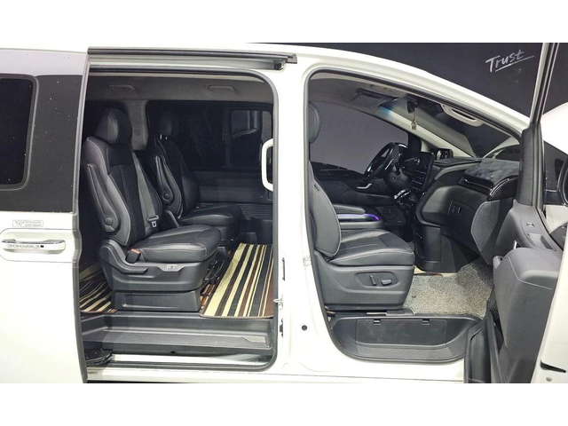 Hyundai Staria L3.5 Lounge 9-Seater Mobility - автомобили, коли, обяви за нови и употребявани 11