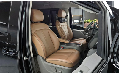 Hyundai Staria L3.5 Lounge 7-Seater Inspiration - автомобили, коли, обяви за нови и употребявани 9