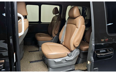 Hyundai Staria L3.5 Lounge 9-Seater Inspiration - автомобили, коли, обяви за нови и употребявани 11