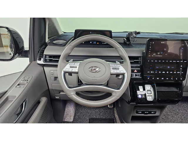 Hyundai Staria 7 МЕСТА L3.5 Lounge autogeorge.com - автомобили, коли, обяви за нови и употребявани 15