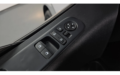 Hyundai Staria L3.5 Tourer 9seater autogeorge.com - автомобили, коли, обяви за нови и употребявани 15