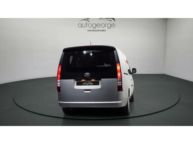 Hyundai Staria L3.5 Tourer 9seater autogeorge.com - автомобили, коли, обяви за нови и употребявани 2