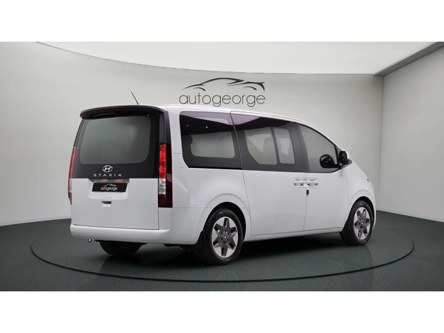 Hyundai Staria L3.5 Tourer 9seater autogeorge.com - автомобили, коли, обяви за нови и употребявани 1