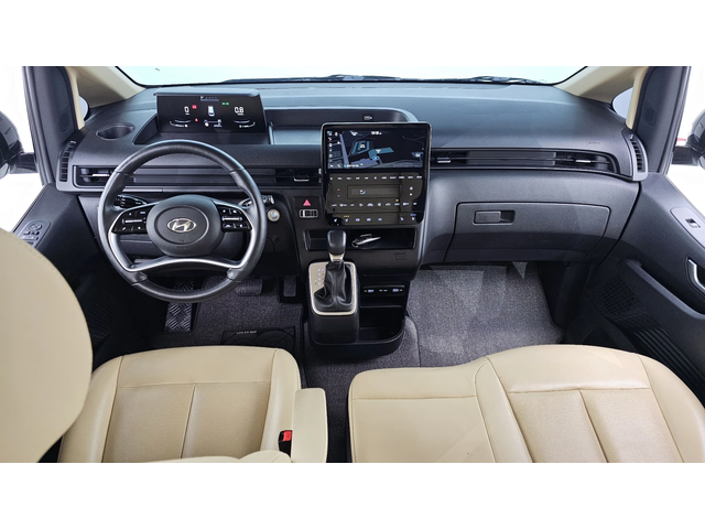 Hyundai Staria L3.5 Tourer 9seater autogeorge.com - автомобили, коли, обяви за нови и употребявани 5