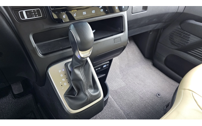 Hyundai Staria L3.5 Tourer 9seater autogeorge.com - автомобили, коли, обяви за нови и употребявани 7