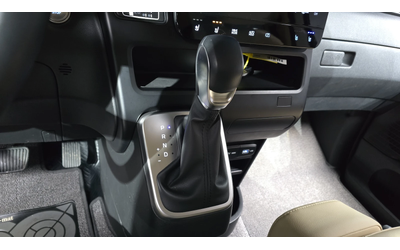 Hyundai Staria L3.5 Tourer 9seater autogeorge.com - автомобили, коли, обяви за нови и употребявани 7