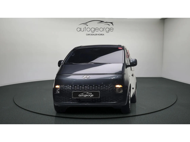 Hyundai Staria L3.5 Tourer 9seater autogeorge.com - автомобили, коли, обяви за нови и употребявани 2