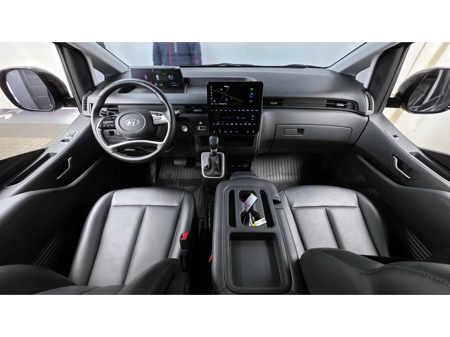 Hyundai Staria L3.5 Tourer 9seater autogeorge.com - автомобили, коли, обяви за нови и употребявани 6