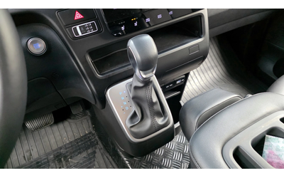 Hyundai Staria L3.5 Tourer 9seater autogeorge.com - автомобили, коли, обяви за нови и употребявани 8