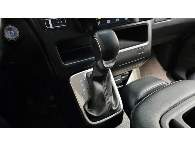 Hyundai Staria L3.5 Tourer 9seater autogeorge.com - автомобили, коли, обяви за нови и употребявани 7