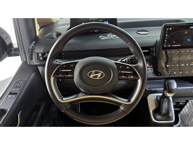 Hyundai Staria L3.5 Tourer 9seater autogeorge.com - автомобили, коли, обяви за нови и употребявани 12