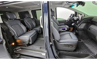 Hyundai Staria L3.5 Lounge 7-Seater Inspiration - автомобили, коли, обяви за нови и употребявани 9