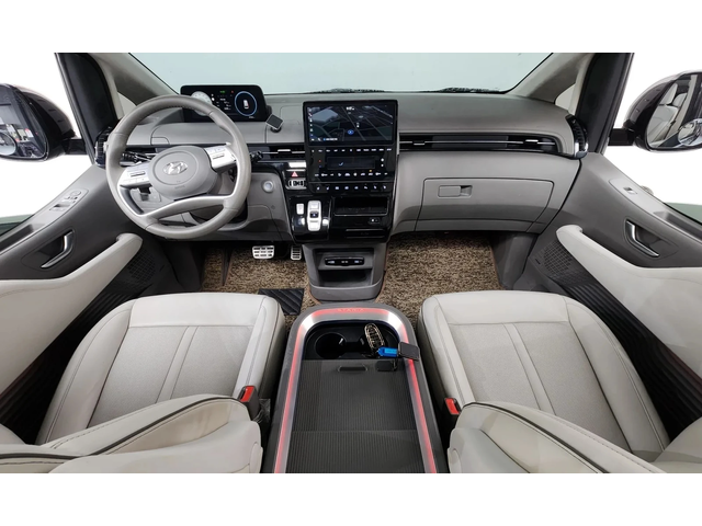 Hyundai Staria L3.5 Lounge - автомобили, коли, обяви за нови и употребявани 6