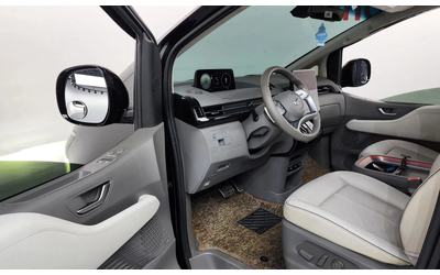 Hyundai Staria L3.5 Lounge - автомобили, коли, обяви за нови и употребявани 9