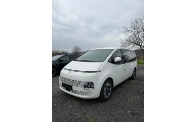hyundai-staria - 0