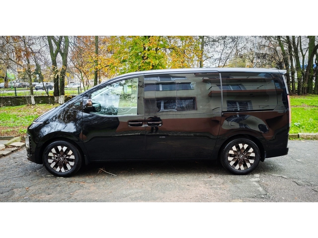 Hyundai Staria 2.2 CRDI 4x4  - HITRAC 8+ 1 - автомобили, коли, обяви за нови и употребявани 6