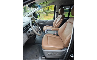 Hyundai Staria 2.2 CRDI 4x4  - HITRAC 8+ 1 - автомобили, коли, обяви за нови и употребявани 8