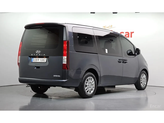 Hyundai Staria Cargo 5-seater - автомобили, коли, обяви за нови и употребявани 1