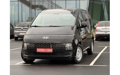 hyundai-staria - 0