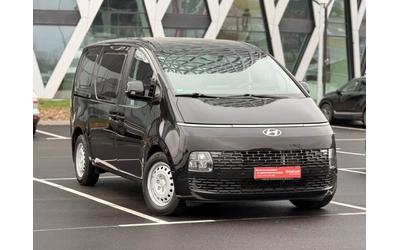 hyundai-staria - 2