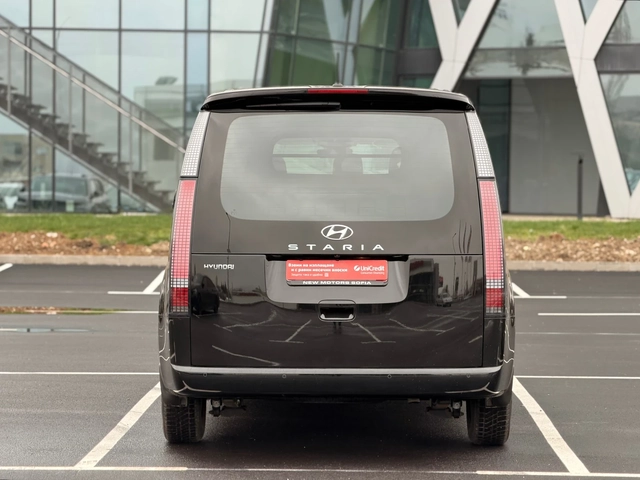 Hyundai Staria 2.2crdi Лизинг през Уникредит по 285 евро - автомобили, коли, обяви за нови и употребявани 6