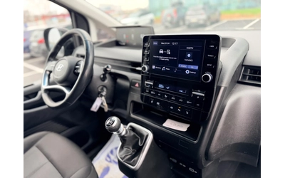 Hyundai Staria 2.2crdi Лизинг през Уникредит по 285 евро - автомобили, коли, обяви за нови и употребявани 9