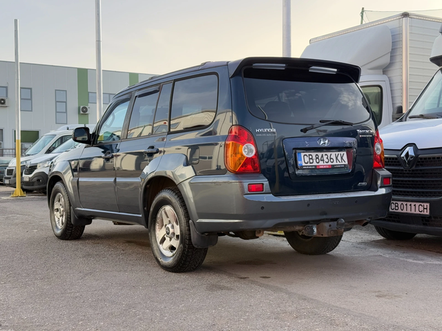 Hyundai Terracan 2.9CRDI 4WD - автомобили, коли, обяви за нови и употребявани 2