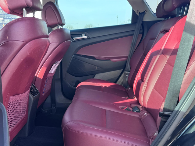 Hyundai Tucson 1.6 T-GDI (177 кс) 4WD Automatic - автомобили, коли, обяви за нови и употребявани 10