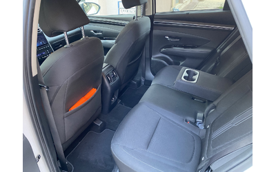 Hyundai Tucson 1.6 T-GDI /MHEV/ Style/ 4x4/ DCT/Гаранция до 2027 - автомобили, коли, обяви за нови и употребявани 11