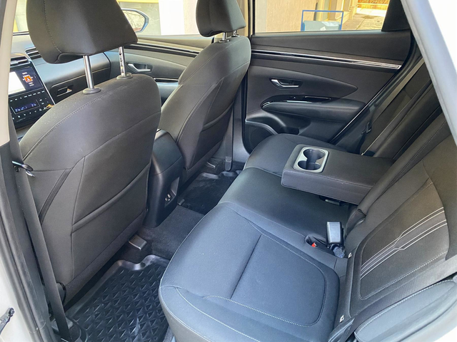 Hyundai Tucson 1.6 T-GDI/ Smart/ Гаранция до 2028/ Наличен! - автомобили, коли, обяви за нови и употребявани 11