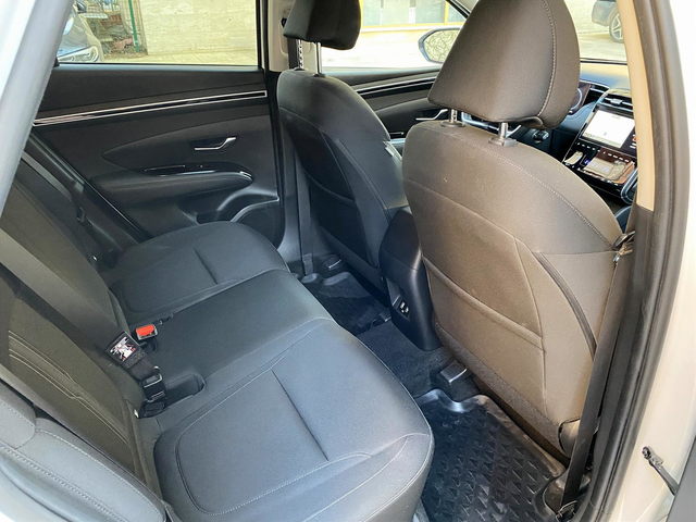 Hyundai Tucson 1.6 T-GDI/ Smart/ Гаранция до 2028/ Наличен! - автомобили, коли, обяви за нови и употребявани 12