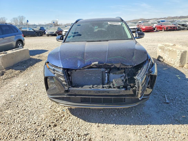 Hyundai Tucson 1.6L 4 ALL WHEEL DRIVE - автомобили, коли, обяви за нови и употребявани 4