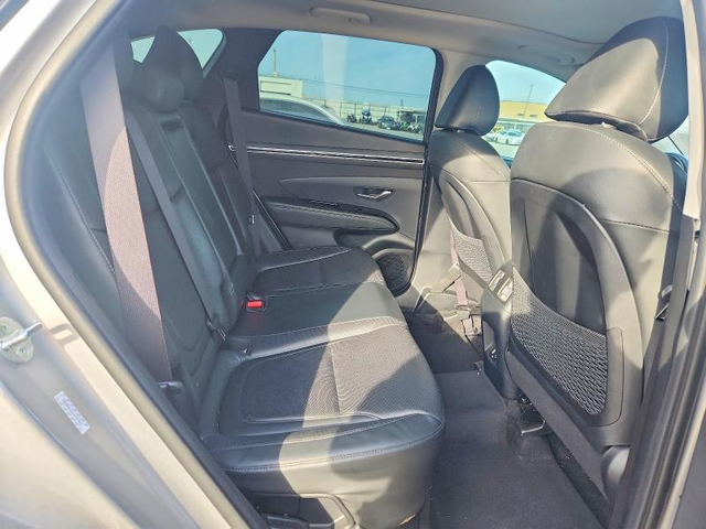 Hyundai Tucson 1.6L 4 ALL WHEEL DRIVE - автомобили, коли, обяви за нови и употребявани 11