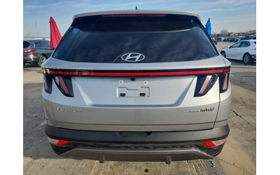 Hyundai Tucson 1.6L 4 ALL WHEEL DRIVE - автомобили, коли, обяви за нови и употребявани 6