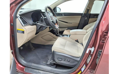 Hyundai Tucson 1.6L 4 ALL WHEEL DRIVE - автомобили, коли, обяви за нови и употребявани 7