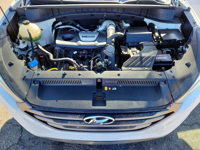 Hyundai Tucson 1.6L 4 FRONT WHEEL DRIVE - автомобили, коли, обяви за нови и употребявани 11