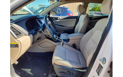 Hyundai Tucson 1.6L 4 FRONT WHEEL DRIVE - автомобили, коли, обяви за нови и употребявани 6